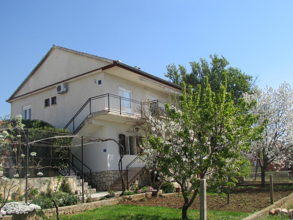 Apartments Jasen Maslenica Esterno foto